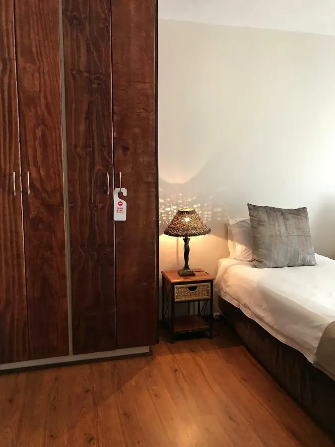 Hoogeind Manor Bed & Breakfast Somerset West